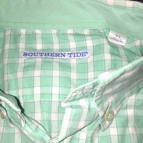 Southern tide button up shirt - Picture 2 of 3